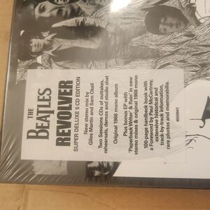 The Beatles Revolver Super Deluxe 5 CD Edition